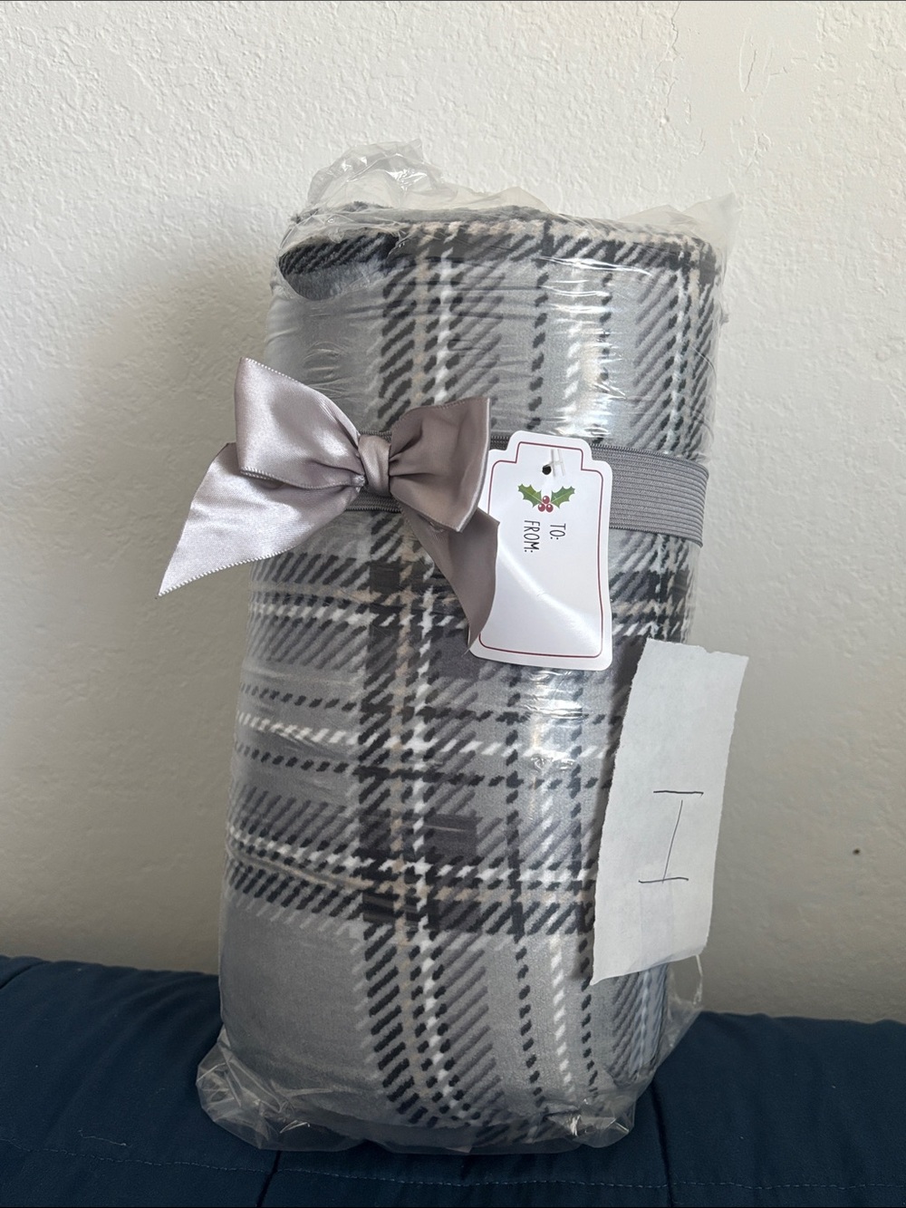 Plaid Cozy Throw Blanket - Gray